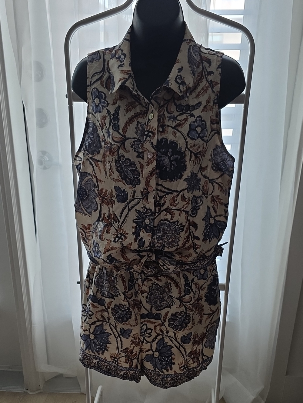 Nicole Miller Cream Floral Short Set in Navy and Rust Accents